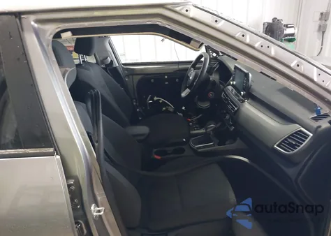 2021 Kia Seltos Lx z USA, uszkodzony, nr VIN KNDEPCAA4M7225318